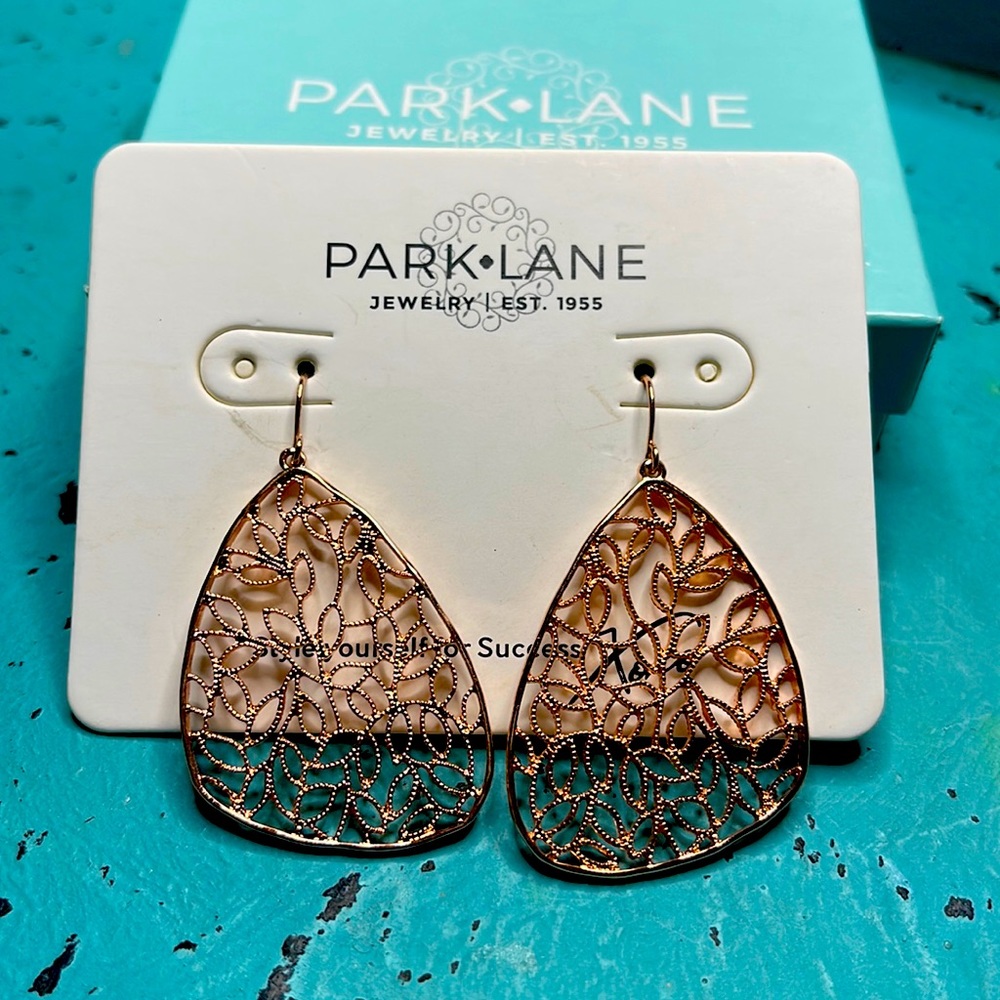 🌻 Park Lane Fable Earrings  NIB